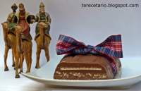   TURRÒN DE CHOCOLATE, ALMENDRAS Y GALLETA DE BARQUILLO