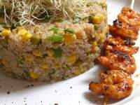   Ensalada de quinoa o quinua con langostinos especiados