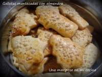   Galletas mantecadas con almendra