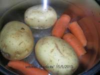   ENSALADILLA RUSA CON PATATAS AL CALIU