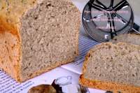   Pan con restos de harina y masa fermentada
