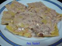   RAVIOLI CUATRO QUESOS CON SALSA DE CECINA  