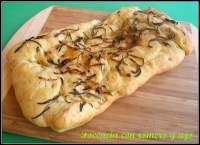   Foccacia con romero y ajo (th)