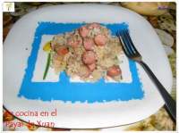   Salchichas al vino con arroz