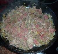   CARNE PICADA CON ACEITUNAS