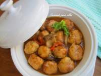   ALBONDIGAS DE POLLO Y PAVO,  EN SALSA DE BOLETUS