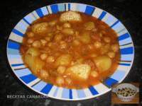   GARBANZAS CON PAPAS