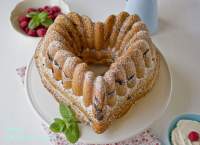   BUNDT CAKE DE FRUTAS DEL BOSQUE - MIXED BERRY BUNDT CAKE