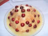   Volcán de mousse de cereza y chocolate blanco