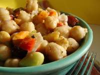 Ensalada de Garbanzos con Tomate y Huevo  