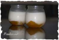   Yogurt griego con mermelada de mango