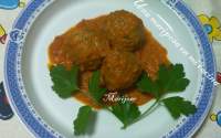   Albondigas de atun con tomate