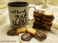   LENGUAS DE GATO CON CHOCOLATE