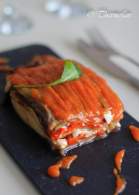   Terrina de verduras asadas con salsa agridulce de tomate 