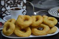   BUÑUELOS FRITOS PARA EL DIA DE ANDALUCIA 