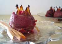   Higos rellenos de queso y envueltos con crujiente de jamón