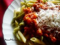   MACARRONS AMB SALSA BOLONYESA  / MACARRONES A LA BOLOÑESA