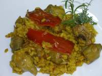   ARROZ CON COSTILLAR DE CERDO Y ALCACHOFAS