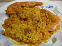   ARROZ CON GAMBAS, MAGRO DE CERDO Y PEBRELLA 