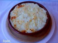   Pastel de carne y puré de patata