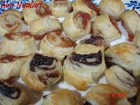   ROLLITOS DE HOJALDRE CON MERMELADA Y CON NUTELLA