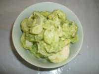 
Ensalada de aguacate con palmitos  