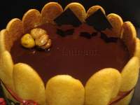   Charlota de Castañas y Mascarpone al Chocolate con Cobertura de Espejo