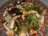   Ensalada de garbanzos con pulpo