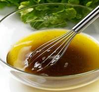 Vinagreta de miel rapida para aderezar ensaladas  