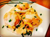   HUEVOS RELLENOS DE JAMÒN SERRANO CON BECHAMEL