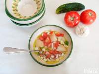   Gazpacho a la antigua (o en ensalada)