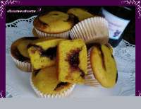   Magdalenas de calabaza rellenas de mermelada de moras