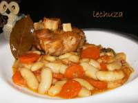   GUISO DE CODILLO (OSSOBUCO) DE CERDO CON FABAS DE LOURENZÀ