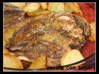   Cabeza de cordero al horno
