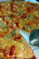   Pizza Vesubio con gorgonzola

