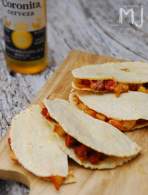 
QUESADILLAS MEXICANAS DE CHORIZO Y PAPAS    