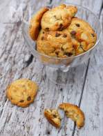 
DOBLE CHOCOLATE CHIP COOKIES CON NUECES DE MACADAMIA  