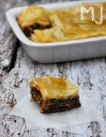 
BAKLAVA DE CHOCOLATE Y FRUTOS SECOS  