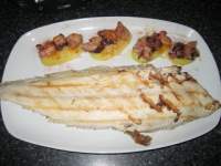   Lenguados a la plancha con pulpo a feira