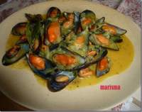   Mejillones al vapor en salsa marinera