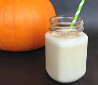   Warm pumpkin spiced drink (Bebida de leche con calabaza y especias)