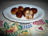   Croquetas de jamón serrano y queso curado