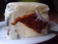   BIZCOCHO DE ZANAHORIA CON COBERTURA DE QUESO (CARROT CAKE & CREAM CHEESE FROSTING)