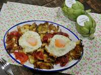   Huevos rotos con chips de alcachofa