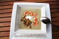   CREMA DE ALCACHOFAS,MASCARPONE Y GAMBAS.