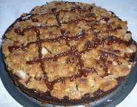   TARTA DE CHOCOLATE Y GALLETA CON CRUMBLE DE PERA