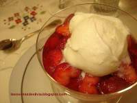   Frutillas con helado de crema