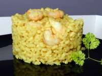   Arroz integral al curry con gambas