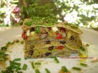   Torta de panqueques de  quinoa y porotos  rellena de...