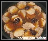 Lomo con ciruelas a la cerveza